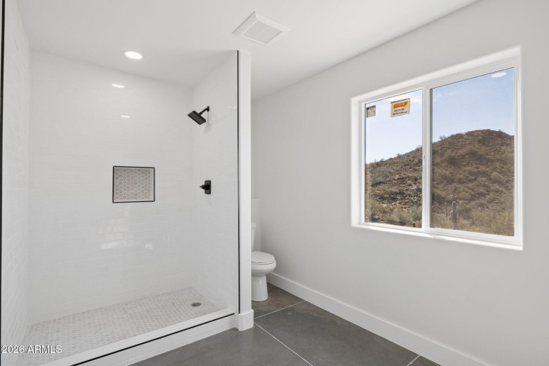 53-web-or-mls-46210-n-36th-ave