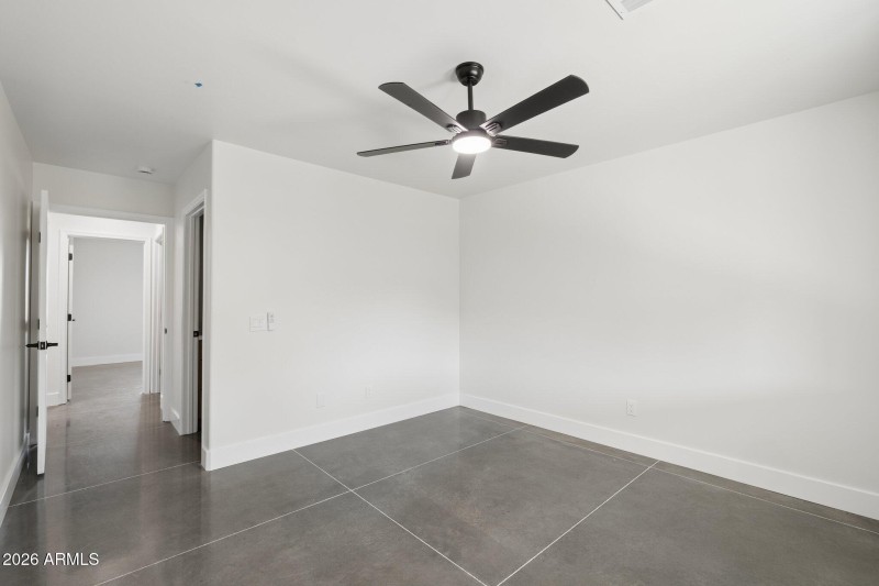 59-web-or-mls-46210-n-36th-ave