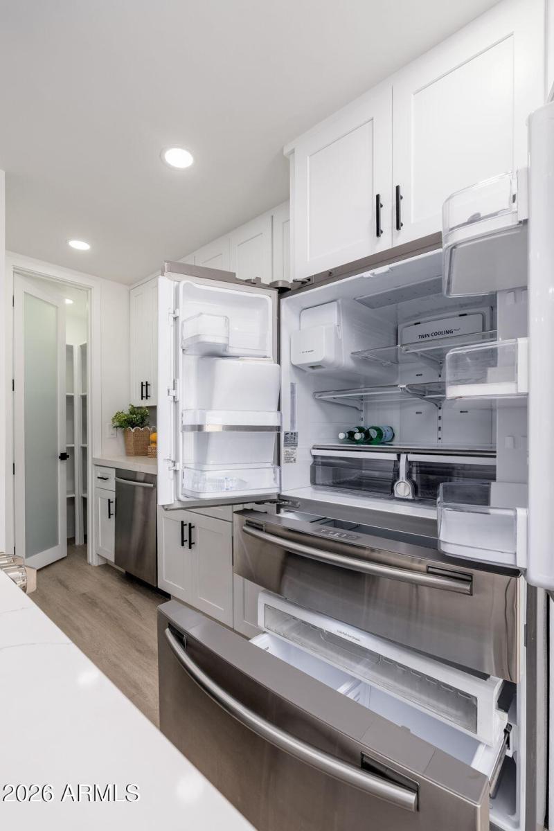 Upgraded Refrigerator SS