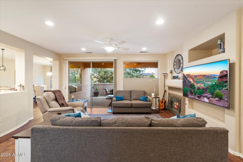 Sliding Doors & Indoor-Outdoor Flow