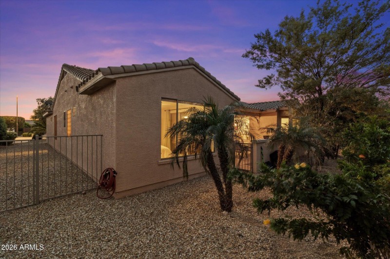 Front Yard w Desert Landscaping