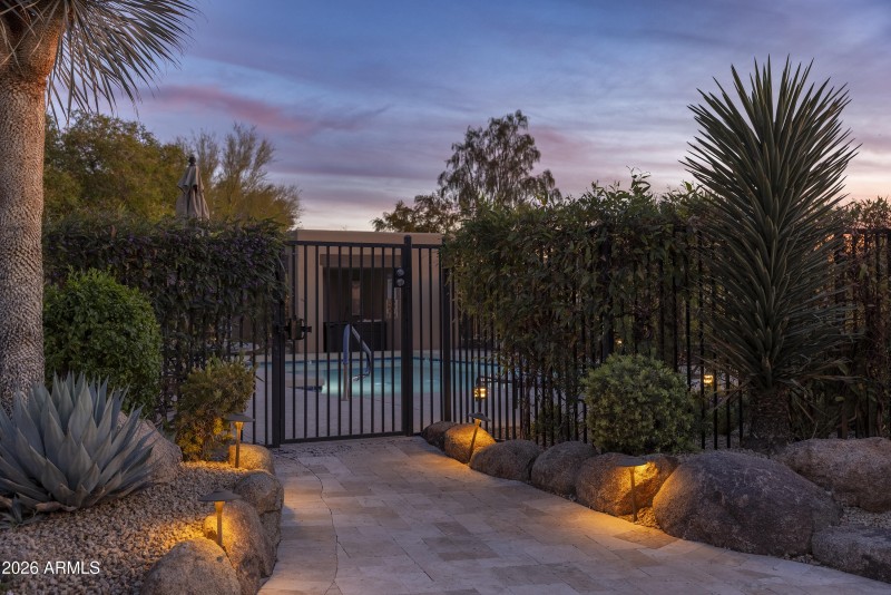 8870 E CALLE BUENA VIS13