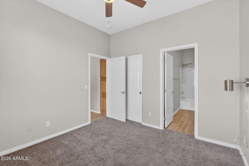 31-web-or-mls-02E Eagle Crest Dr 1108