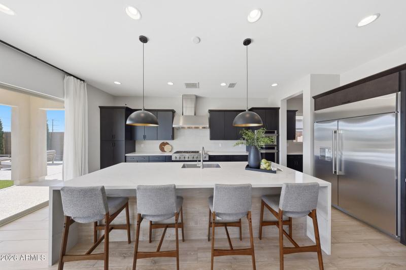 Oversized Island with Bar Seating