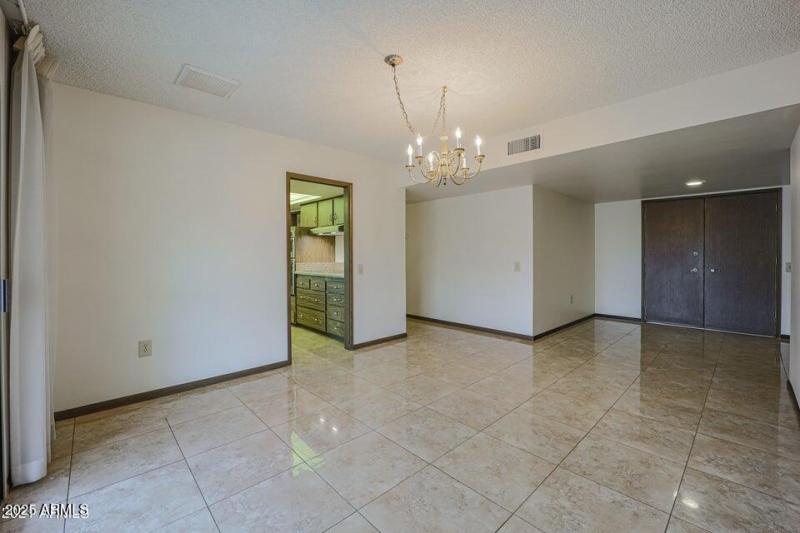 20220824175317962761000000-o