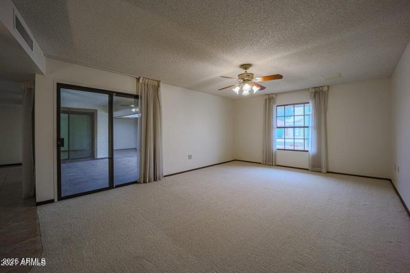 20220824175320236175000000-o