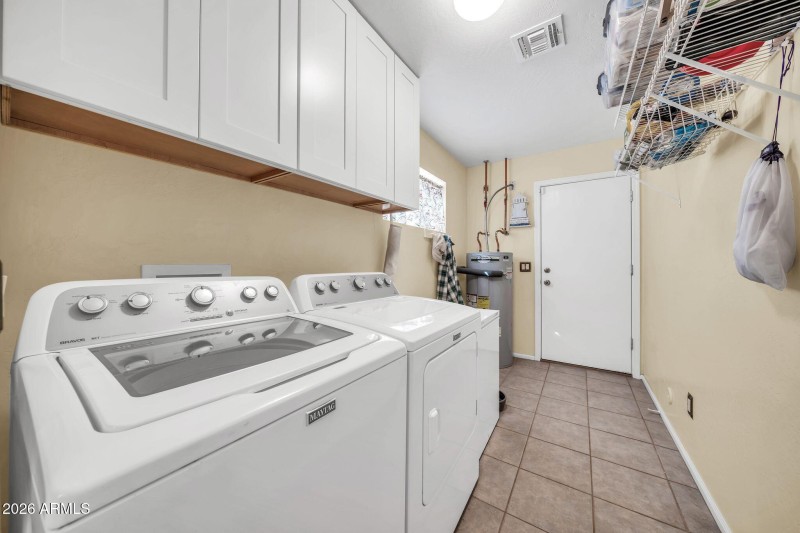 29921 W Roosevelt St-28