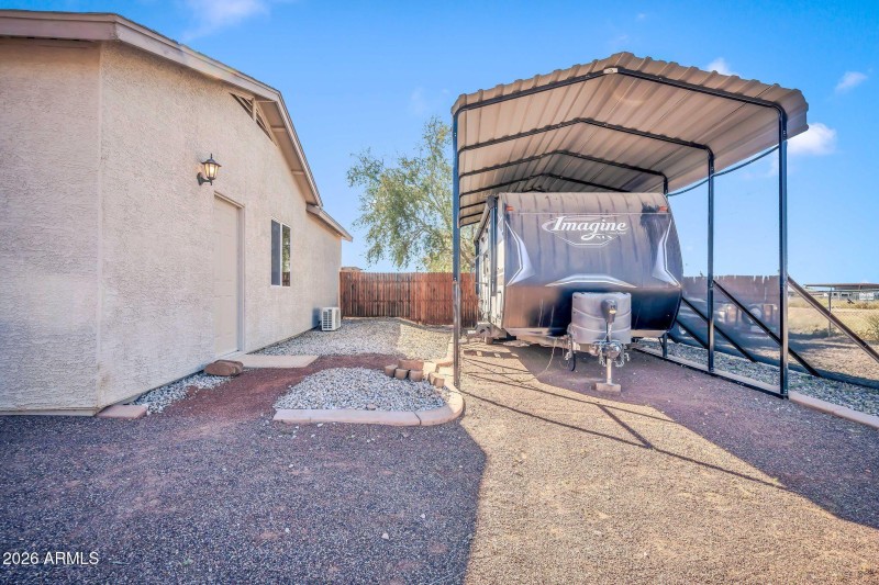 29921 W Roosevelt St-35