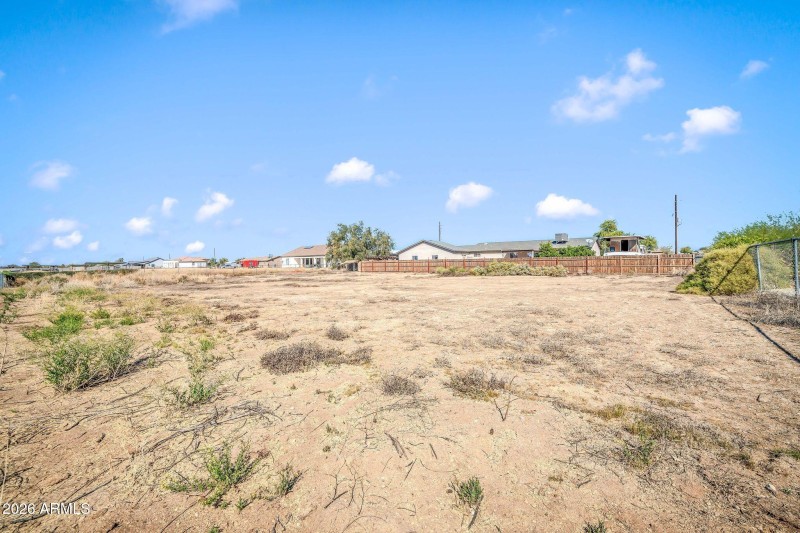 29921 W Roosevelt St-37