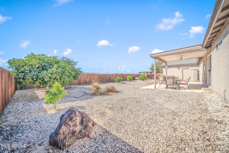 29921 W Roosevelt St-42