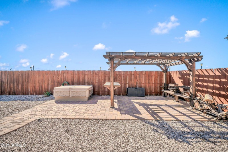 29921 W Roosevelt St-46