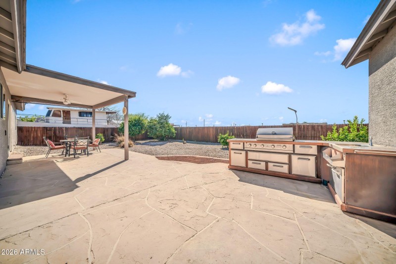 29921 W Roosevelt St-48