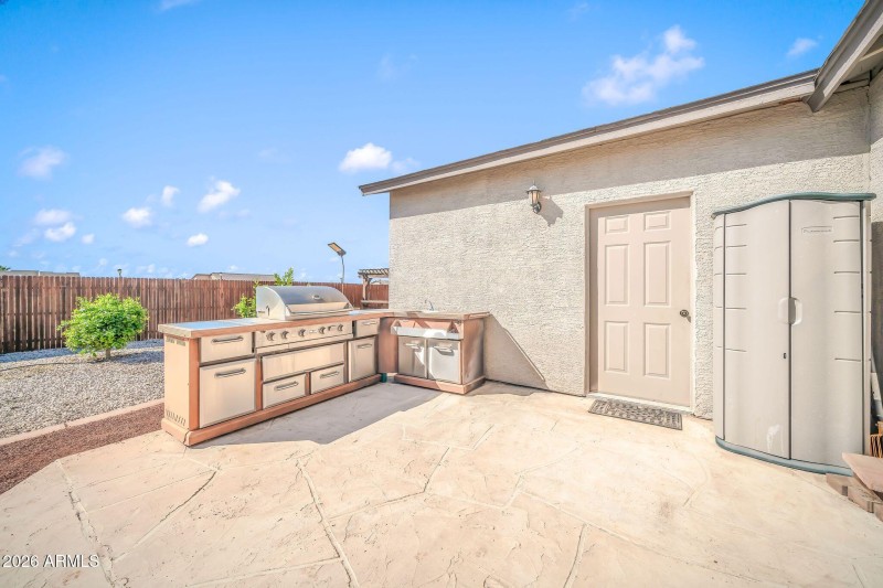 29921 W Roosevelt St-49