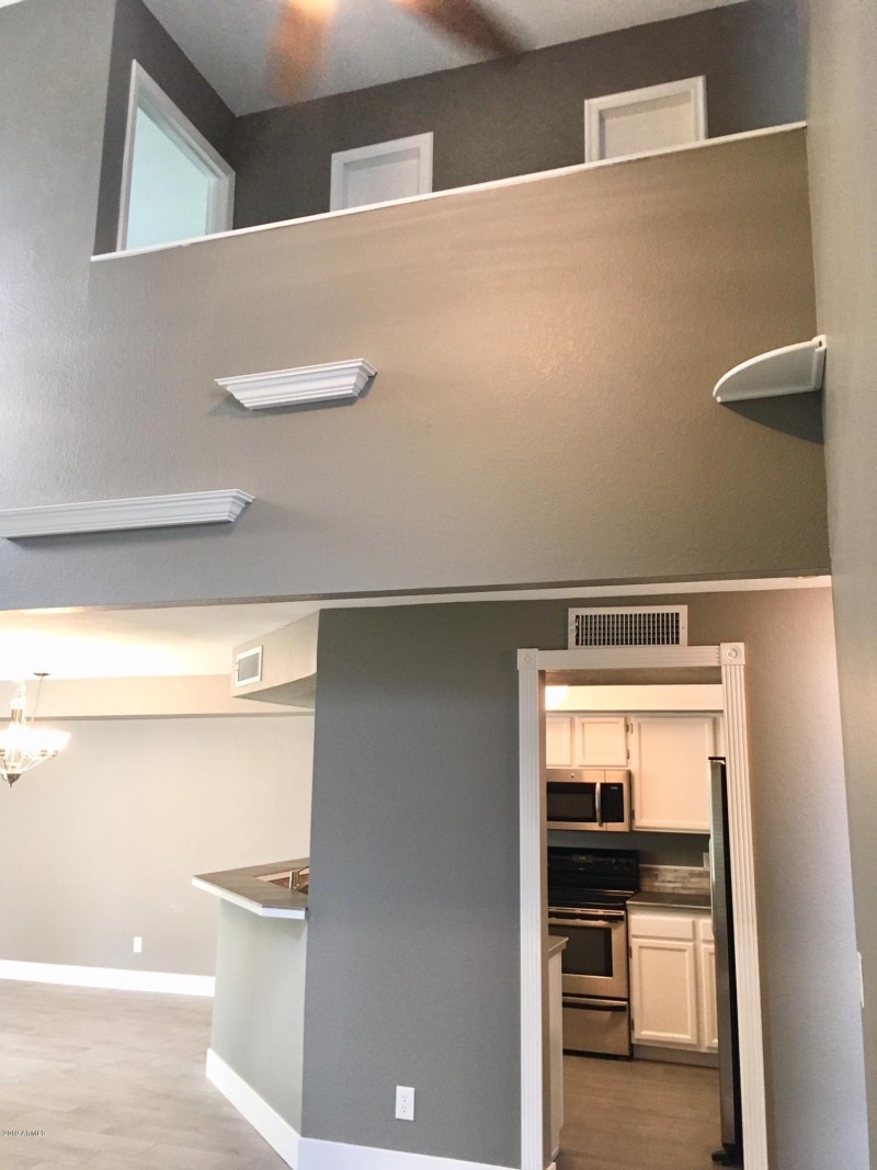 3440 great room view into upstairs