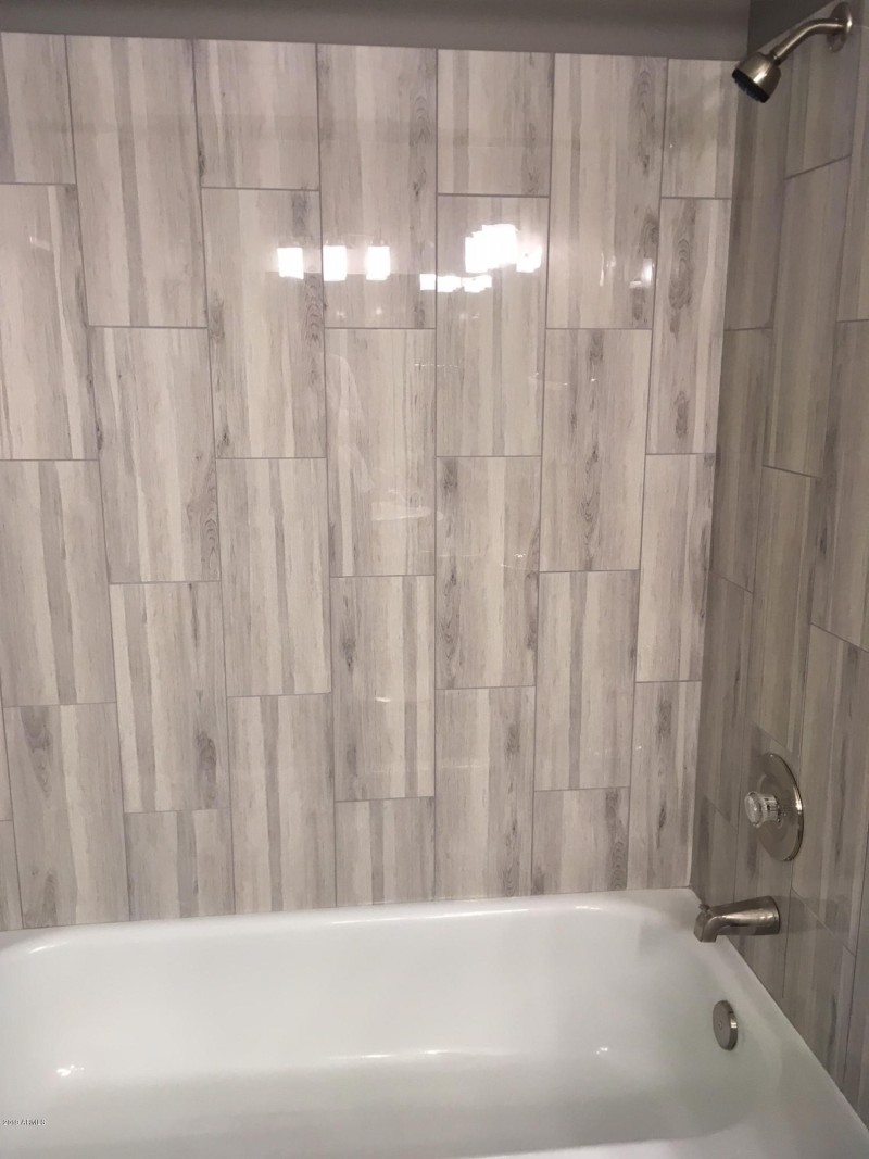 3440 master bathroom shower