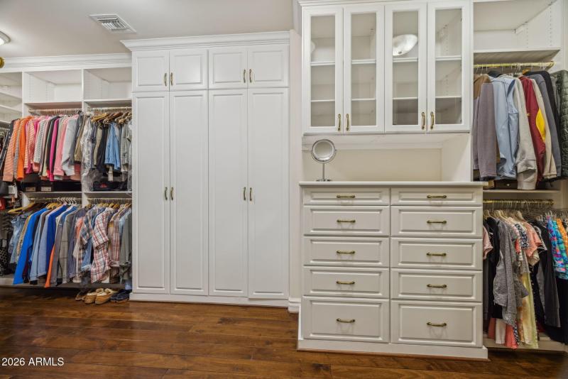 52-web-or-mls-10310-e-sierra-pinta-dr