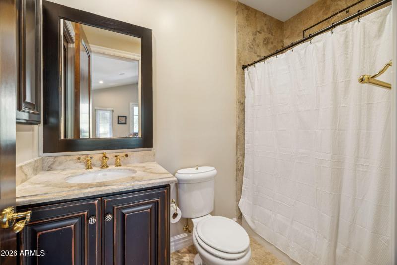 56-web-or-mls-10310-e-sierra-pinta-dr