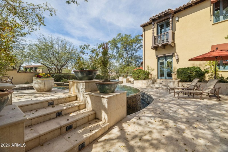 77-web-or-mls-10310-e-sierra-pinta-dr