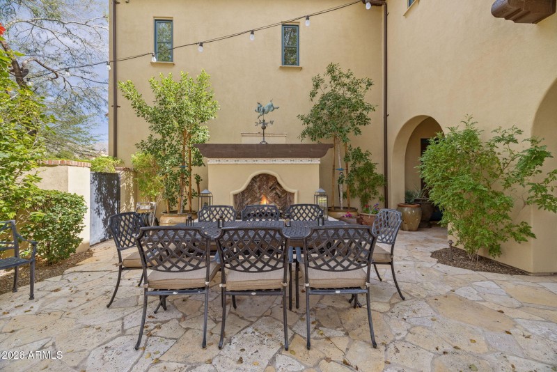 92-web-or-mls-10310-e-sierra-pinta-dr