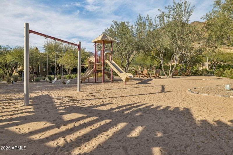 103-web-or-mls-10310-e-sierra-pinta-dr