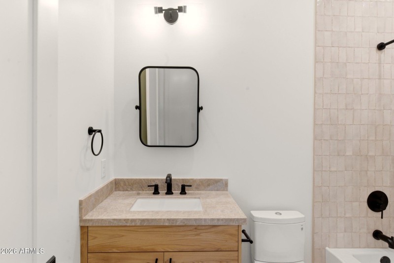 Powder Bath w Vanity