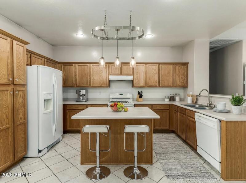 11 - Glenrosa - Stage: Modern