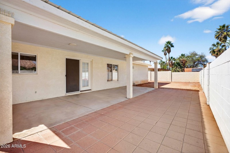 32-web-or-mls-29E Manor Dr