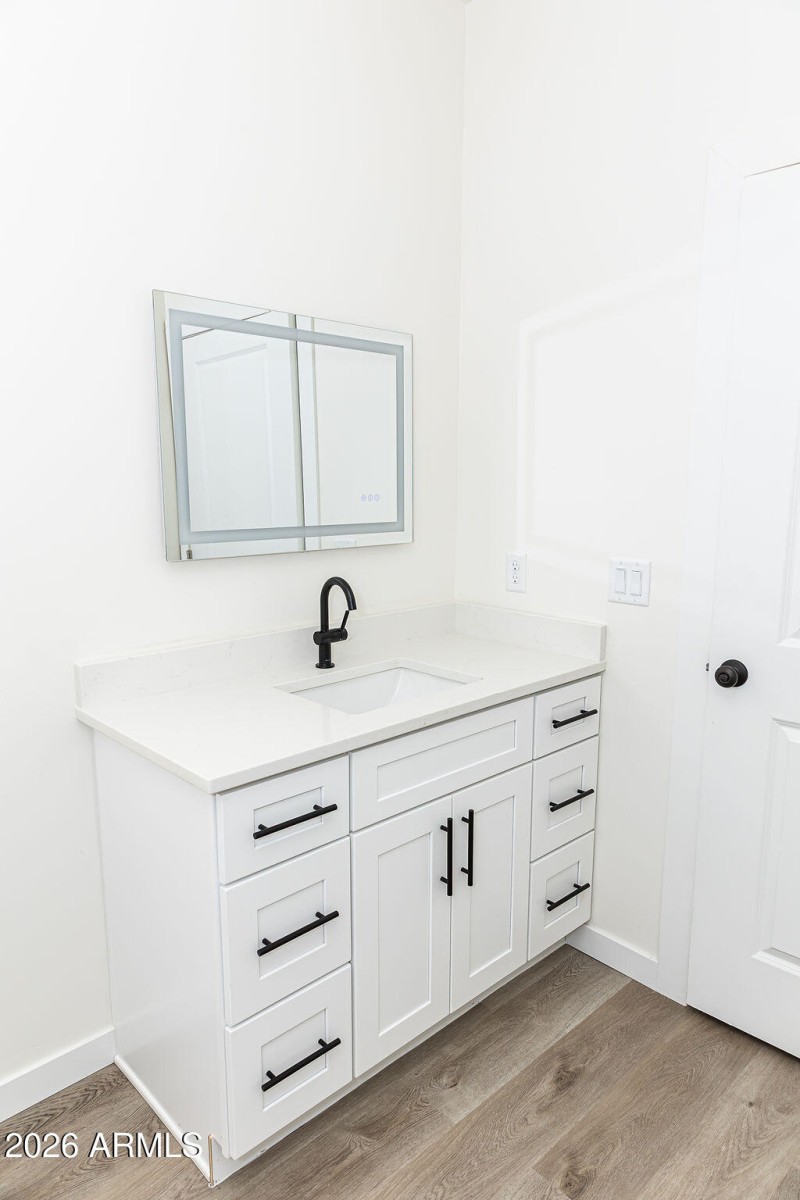 2002NArenaDeLomardCampVerdeRealEstate-Ra