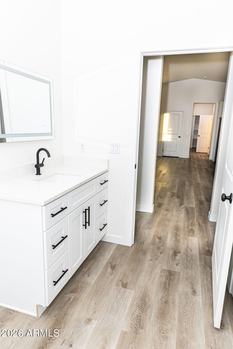 2002NArenaDeLomardCampVerdeRealEstate-Ra