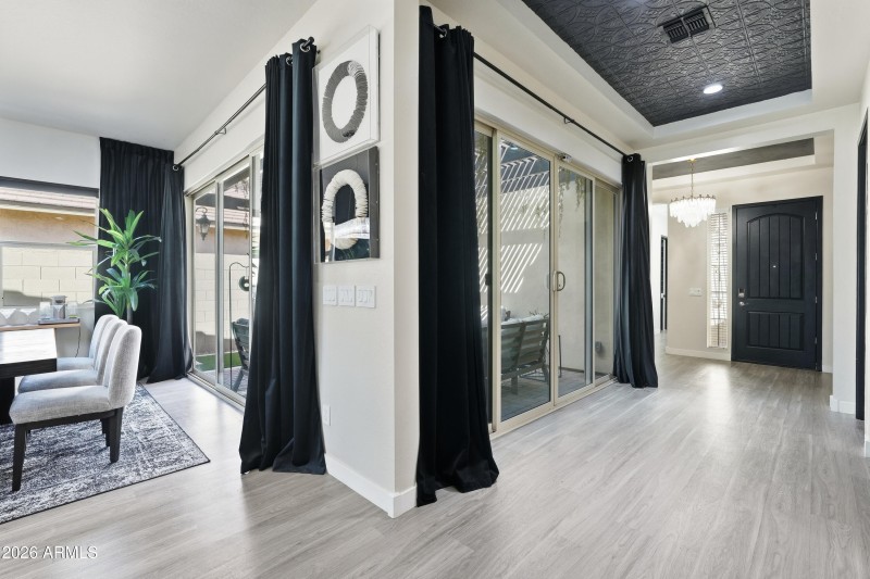 Front Entry / Dining