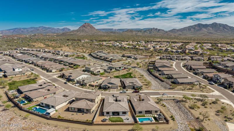 Mountain Views From Every Angle