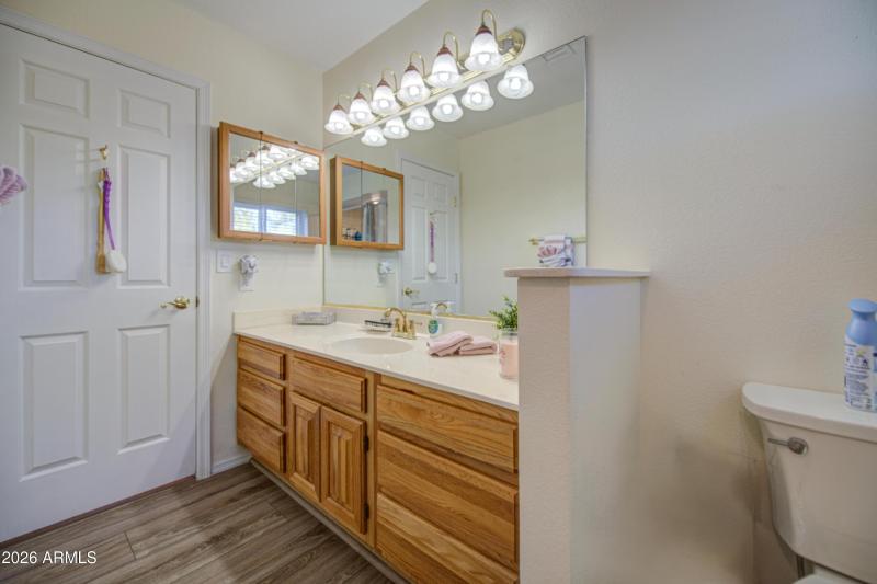 Bathroom 2-pic 3 edit