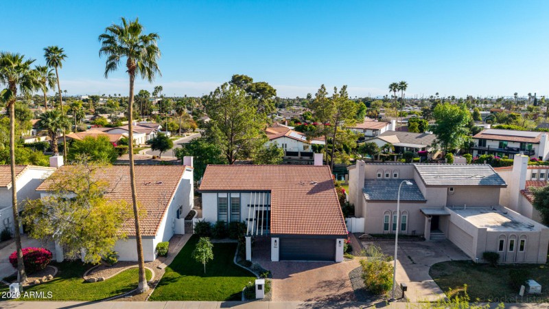 F89CE908-EF51-4357-A674-7D5DA1689A98