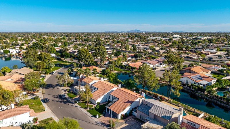 08557386-545E-4245-990E-5E6CA807332E