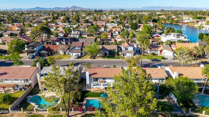 1A147004-FEAD-4C90-AFE1-ACDF2FC1DA53