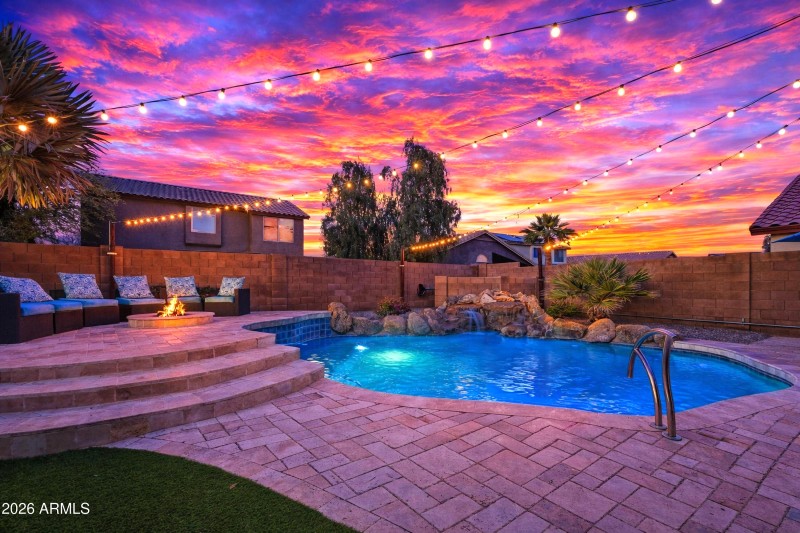 Backyard Oasis!