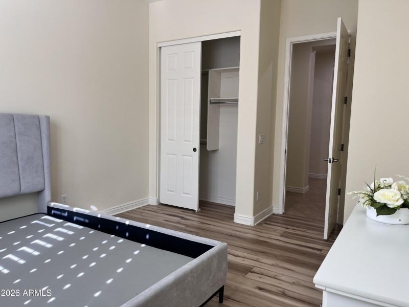 3RD BEDROOM SET WITH DRESSER