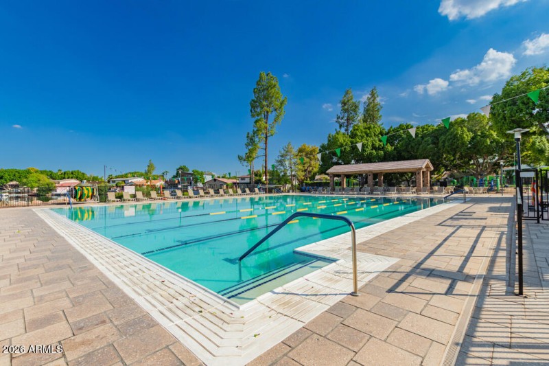 7B54F24A-C6A1-4CDC-BED1-182F4724C596_1_1