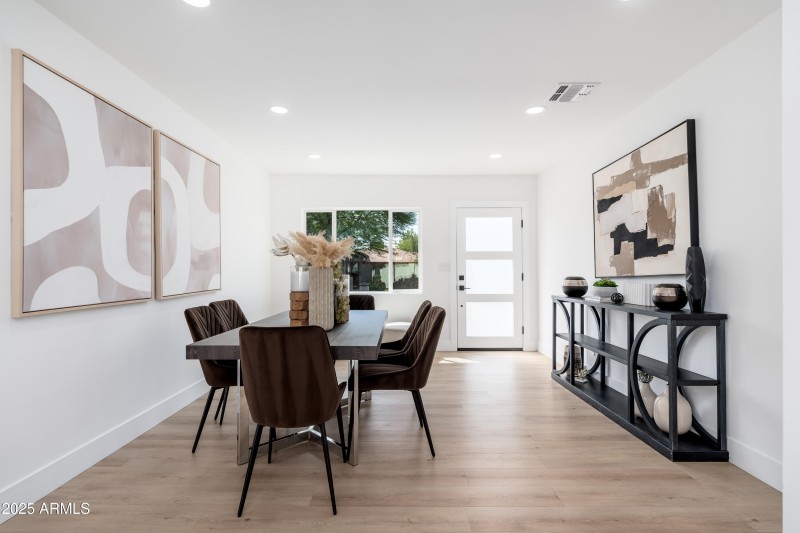 4464 E Campbell Ave - 06