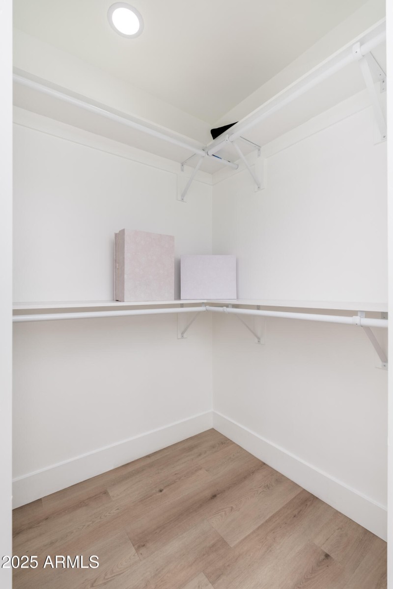 4464 E Campbell Ave - 29