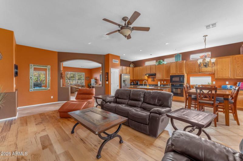 29-web-or-mls-DSC00425