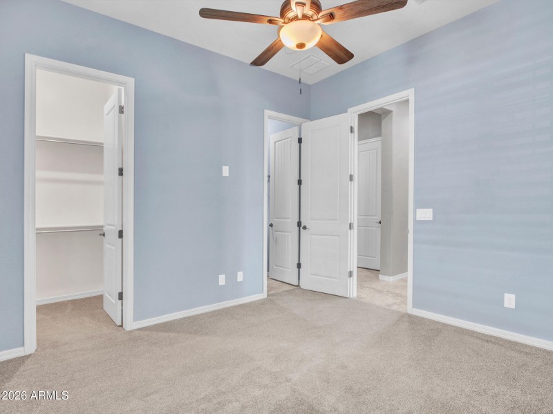 06-Guest-bedroom-(3)