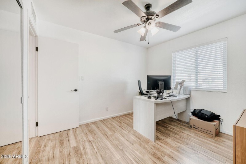 4209 E Acoma Dr - Web Quality - 013 - 12