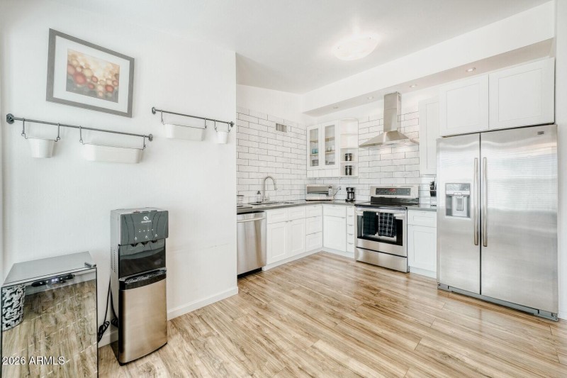 4209 E Acoma Dr - Web Quality - 014 - 13