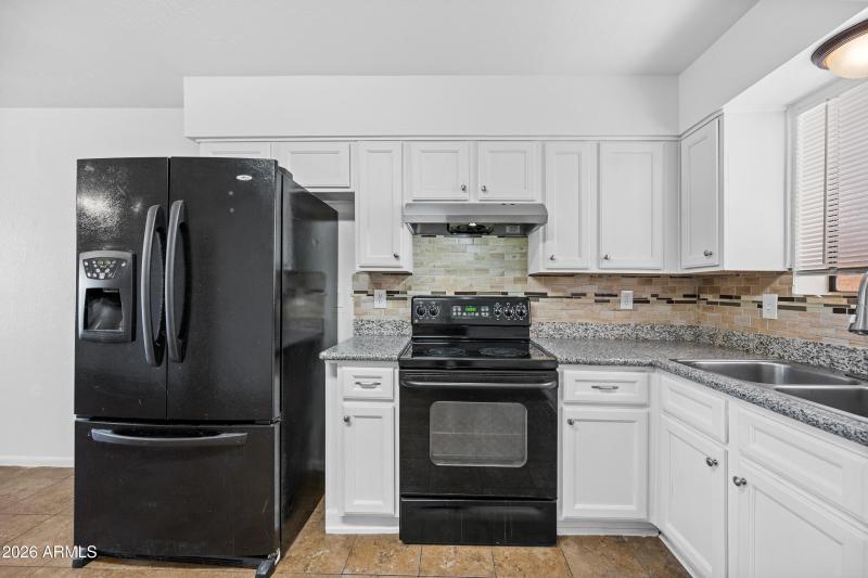 7-2650EMR145-ocupix-