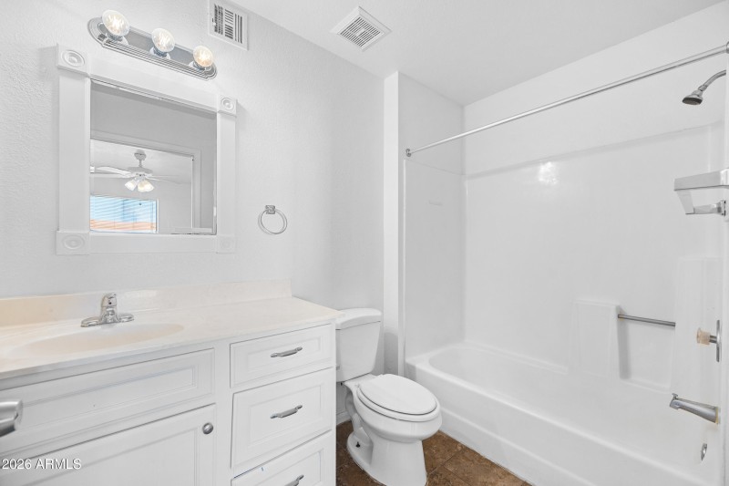 16-2650EMR145-ocupix-