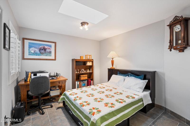 3rd bedroom with pull out