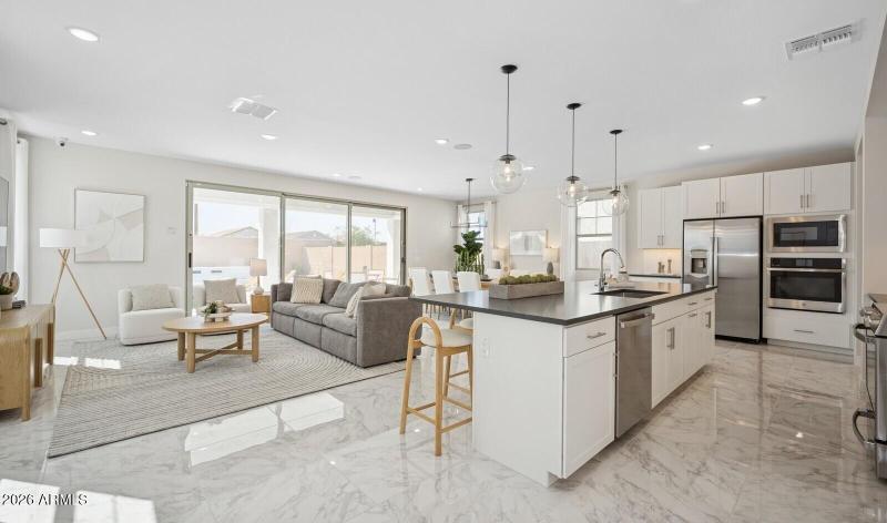 Avalon_Great Room_Loft