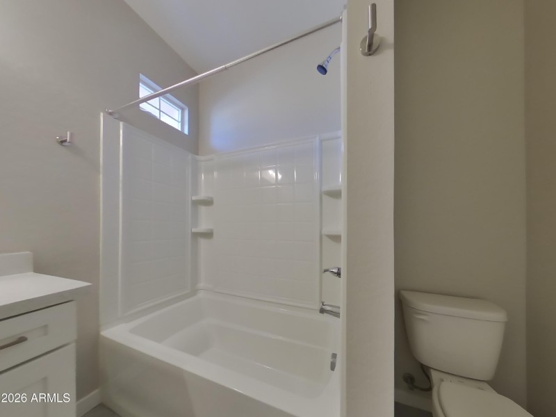 11_pc_xZCw1KoLOa_gYBzcL6dba_layout_0