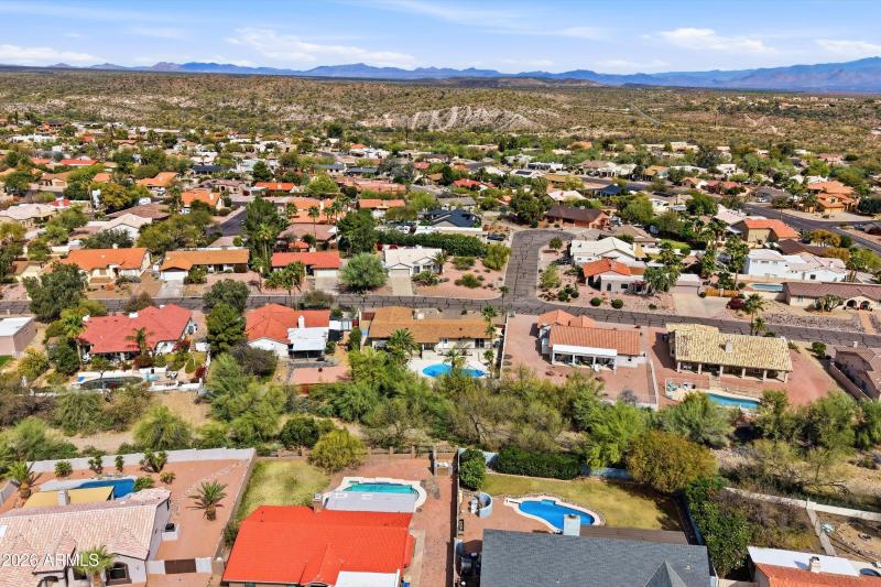 Beautiful Fountain Hills location